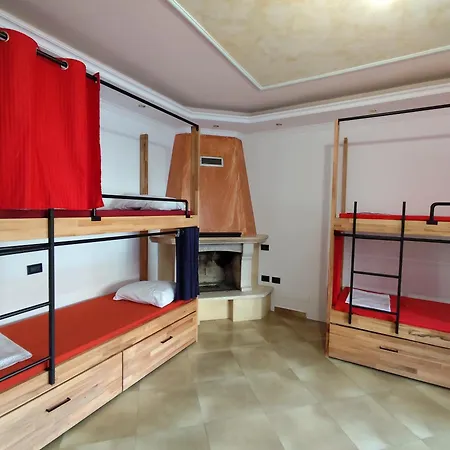 Albania ティラナ